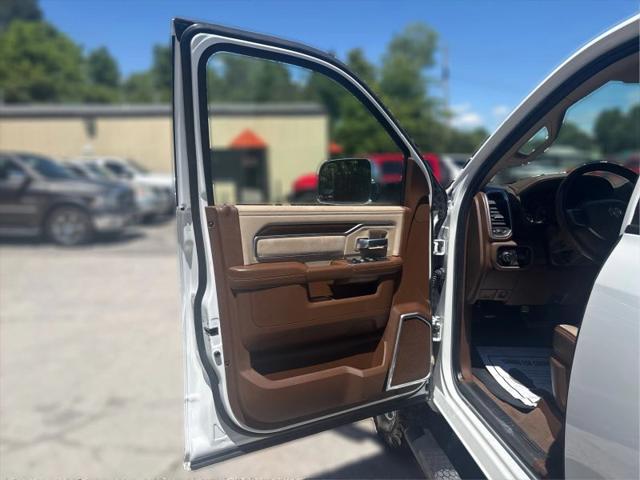 2022 Ram 2500 Laramie Crew Cab 4x4 6'4" Box