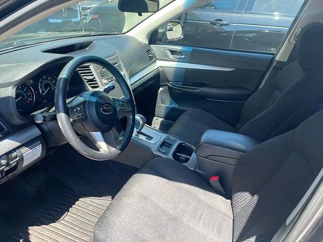 2010 Subaru Outback 2.5i Premium