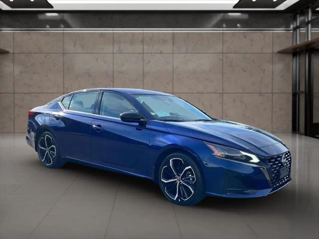 2024 Nissan Altima SR FWD