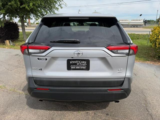 2024 Toyota RAV4 LE
