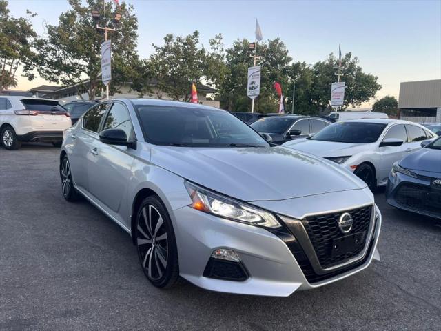 2021 Nissan Altima SR FWD