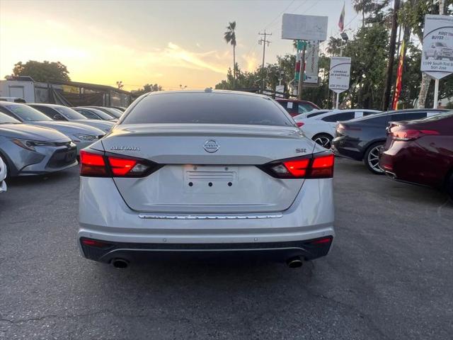 2021 Nissan Altima SR FWD