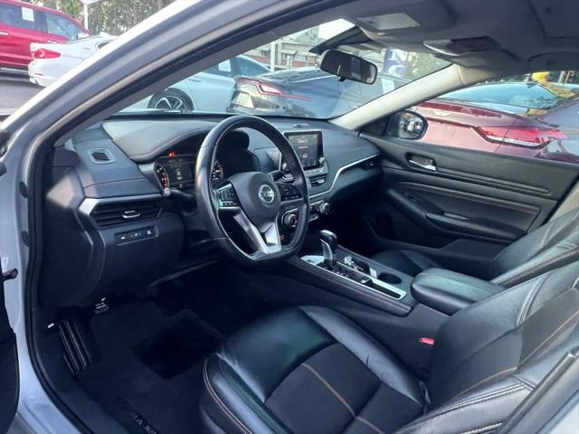 2021 Nissan Altima SR FWD
