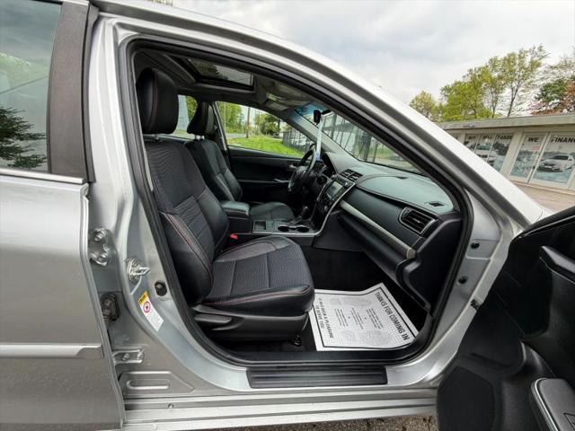 2015 Toyota Camry SE