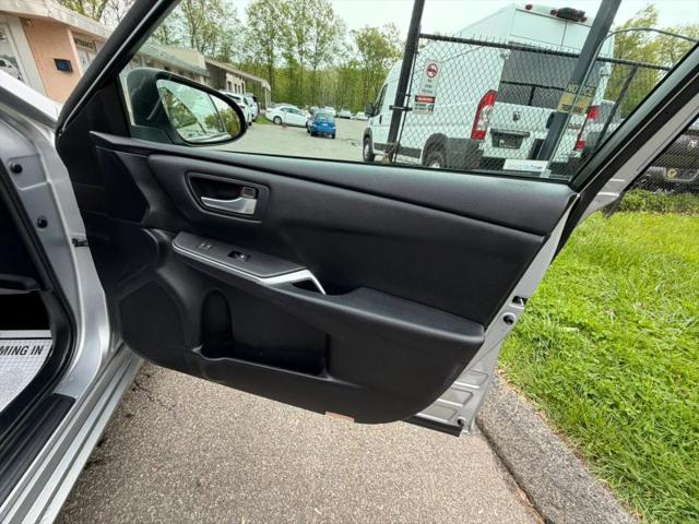 2015 Toyota Camry SE
