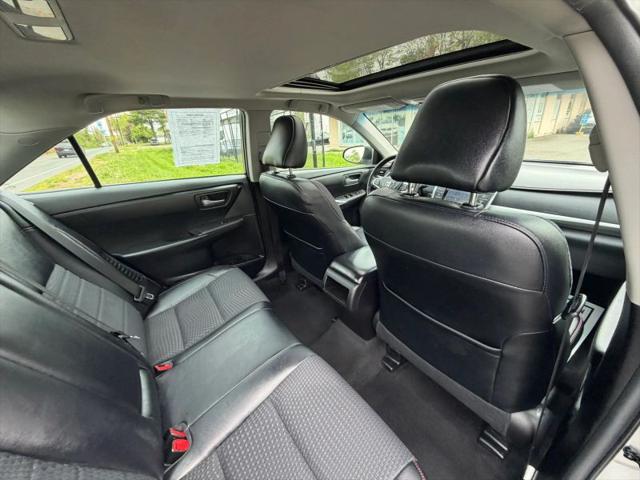 2015 Toyota Camry SE