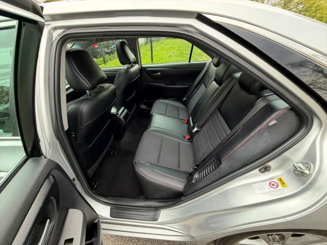 2015 Toyota Camry SE
