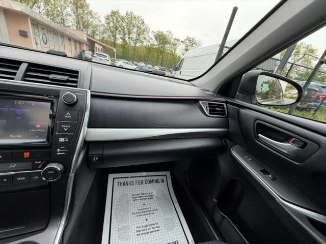 2015 Toyota Camry SE