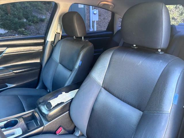 2016 Nissan Altima 2.5 SR