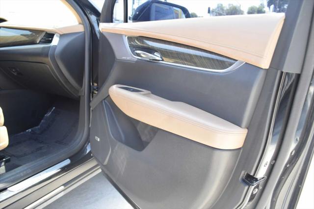 2020 Cadillac XT6 FWD Premium Luxury
