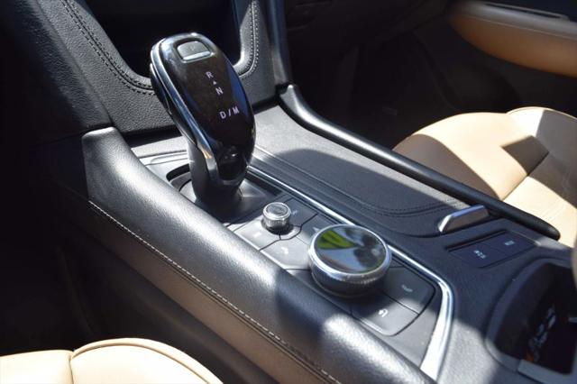 2020 Cadillac XT6 FWD Premium Luxury