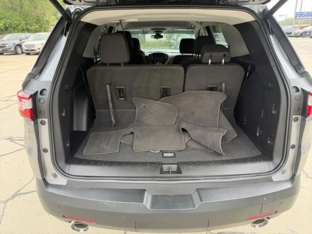2020 Chevrolet Traverse AWD LT Cloth