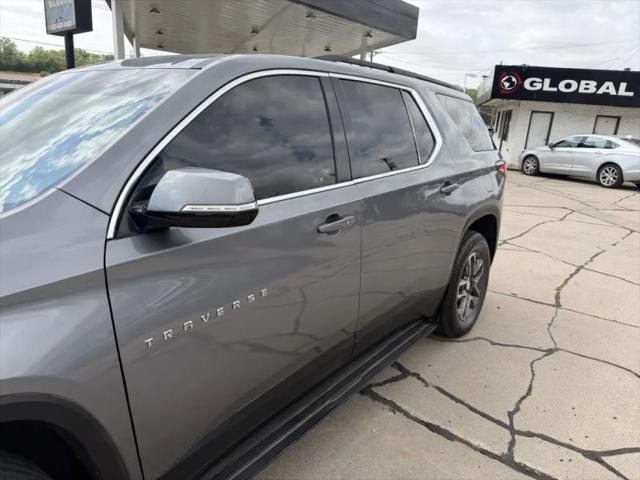 2020 Chevrolet Traverse AWD LT Cloth