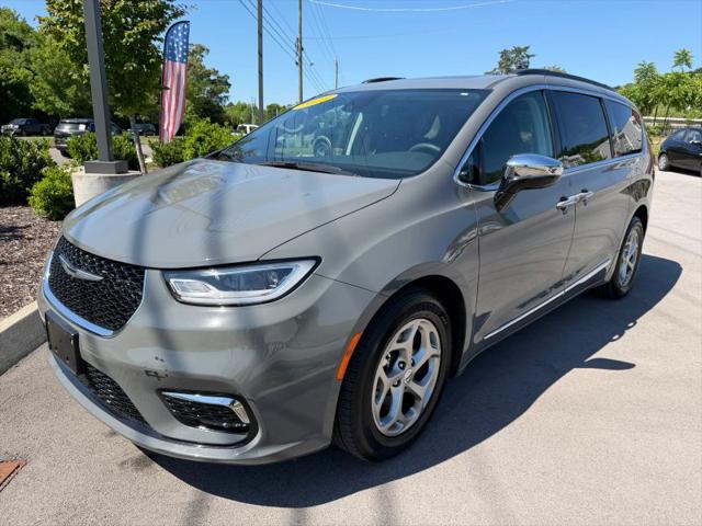 2023 Chrysler Pacifica Limited for sale in Knoxville, TN