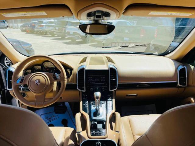 2011 Porsche Cayenne Base