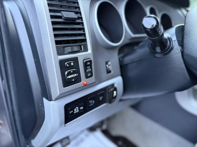 2011 Toyota Tundra Grade 5.7L V8