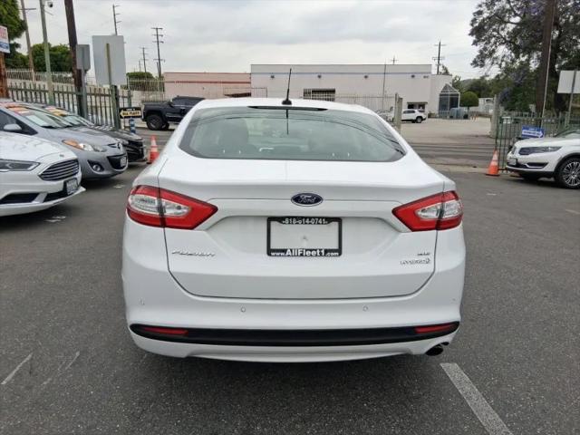 2016 Ford Fusion Hybrid SE