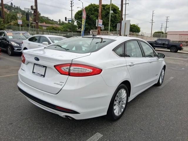 2016 Ford Fusion Hybrid SE