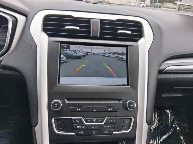 2016 Ford Fusion Hybrid SE