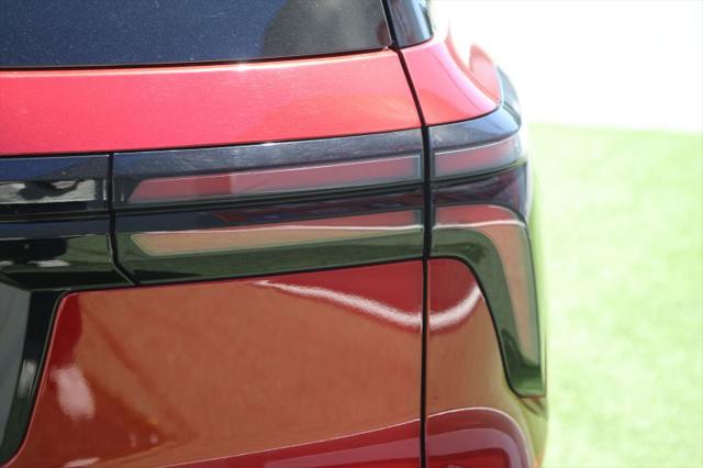 2025 Chevrolet Traverse AWD LT