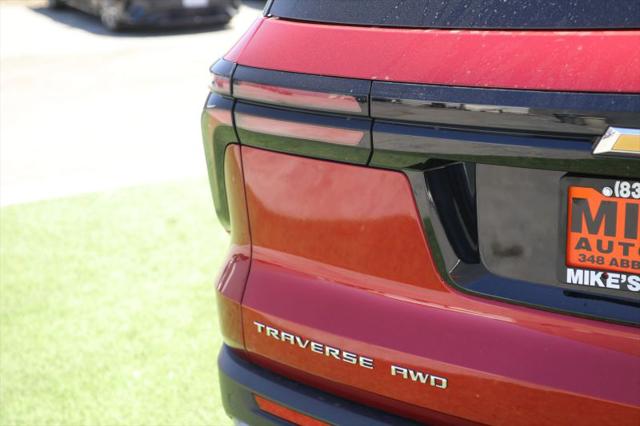 2025 Chevrolet Traverse AWD LT
