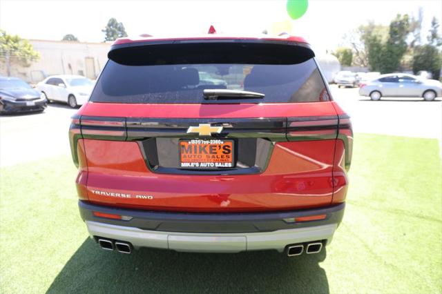 2025 Chevrolet Traverse AWD LT