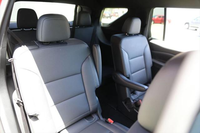 2025 Chevrolet Traverse AWD LT