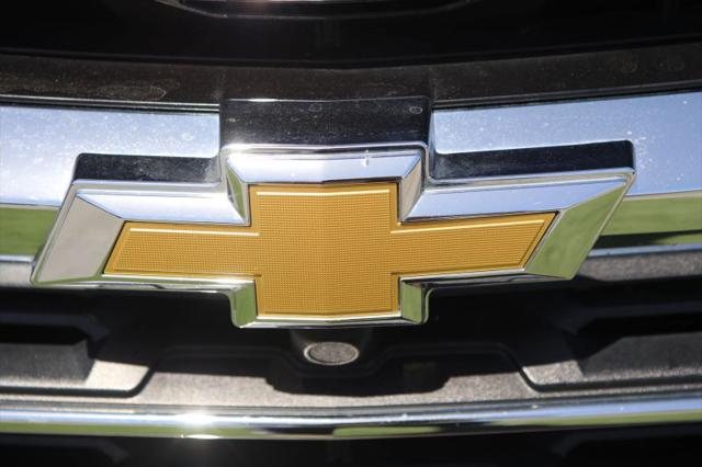 2025 Chevrolet Traverse AWD LT