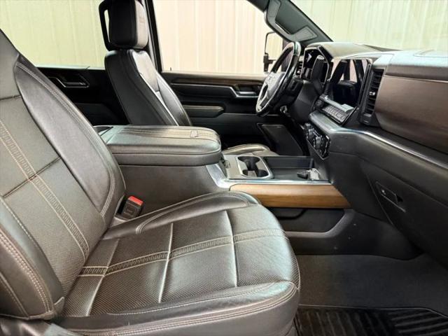 2024 Chevrolet Silverado 3500HD 4WD Crew Cab Standard Bed High Country