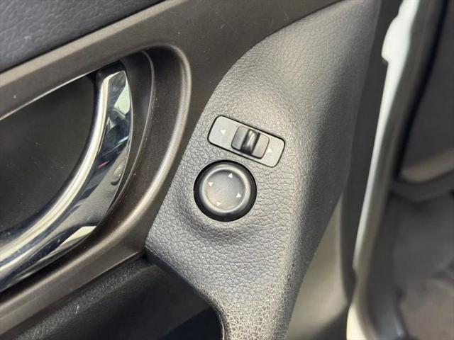 2014 Nissan Rogue SV