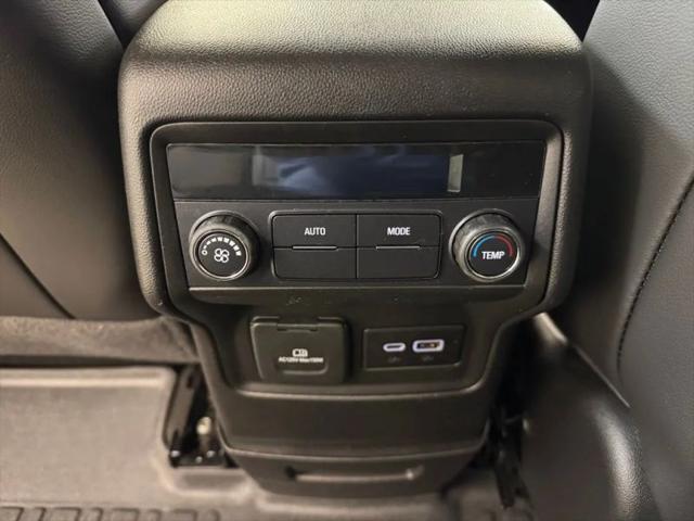 2023 GMC Acadia AWD SLT