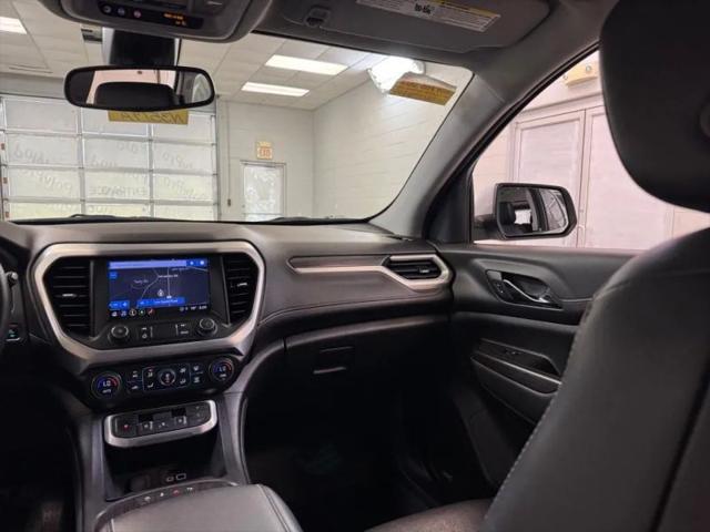 2023 GMC Acadia AWD SLT