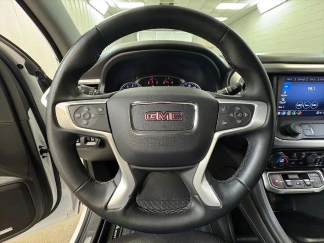 2023 GMC Acadia AWD SLT