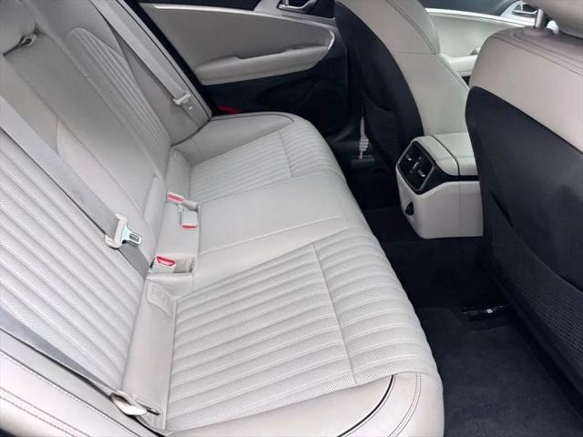 2019 Genesis G70 3.3T Advanced
