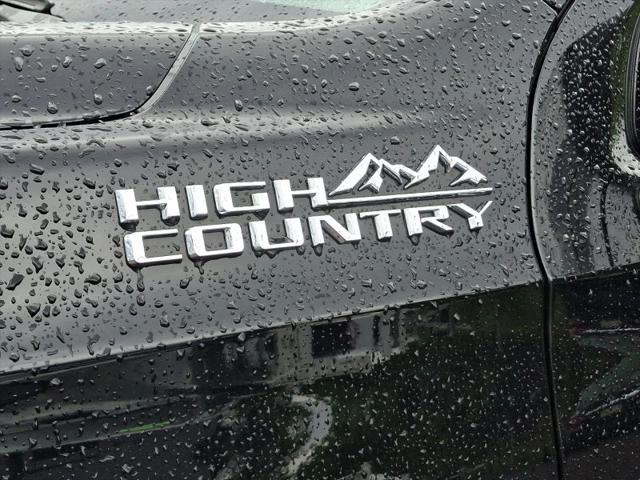 2021 Chevrolet Suburban 4WD High Country