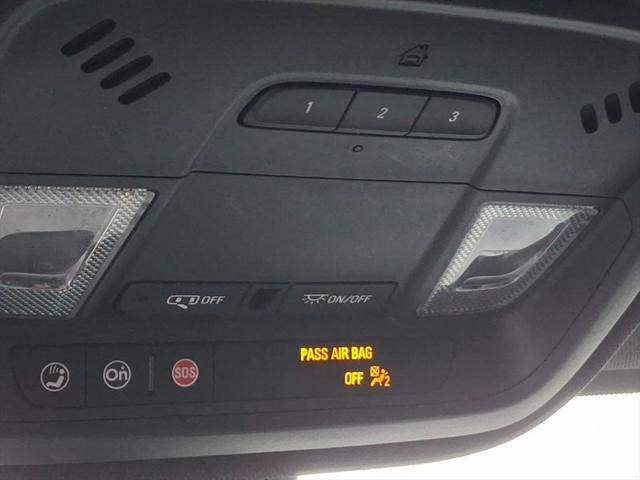 2022 Chevrolet Traverse AWD LT Cloth