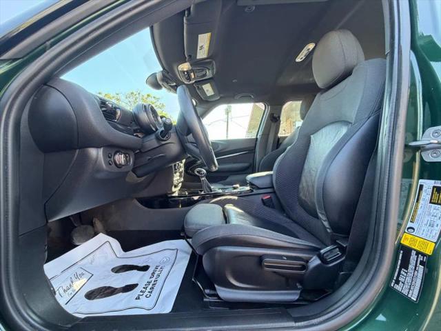 2017 MINI Cooper Clubman Cooper