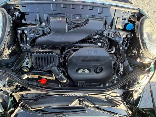 2017 MINI Cooper Clubman Cooper