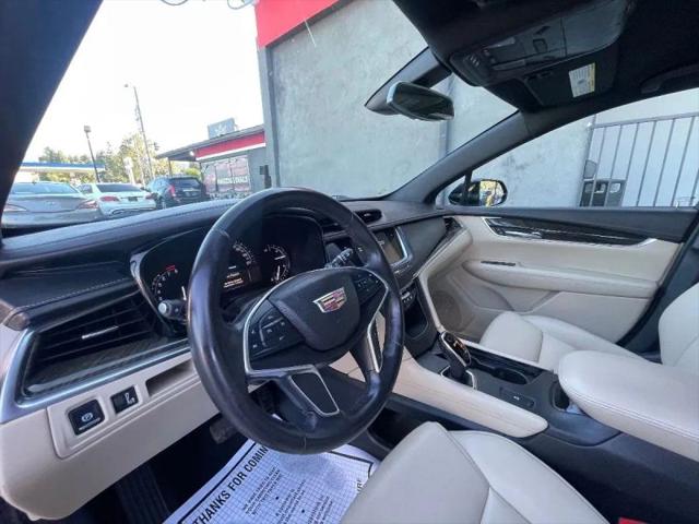2017 Cadillac XT5 Standard