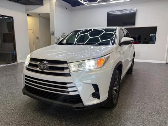 2018 Toyota Highlander LE