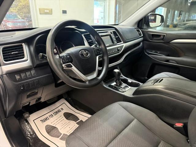 2018 Toyota Highlander LE