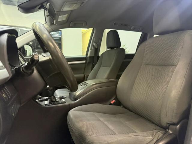 2018 Toyota Highlander LE