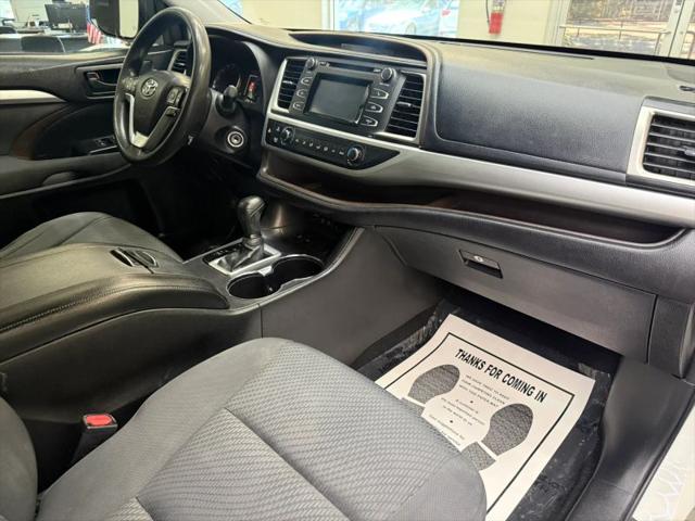 2018 Toyota Highlander LE