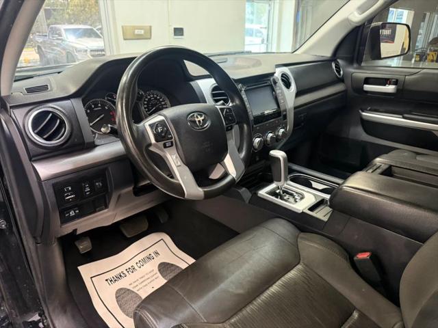 2017 Toyota Tundra SR5 5.7L V8