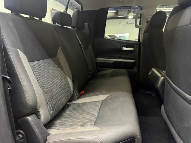 2017 Toyota Tundra SR5 5.7L V8
