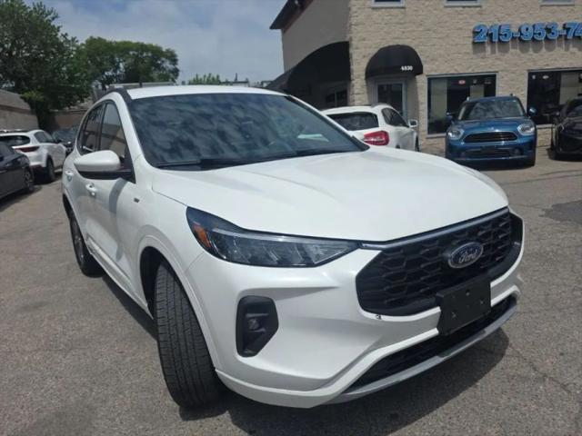 2024 Ford Escape ST-Line Select