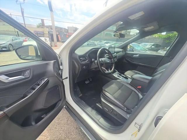 2024 Ford Escape ST-Line Select