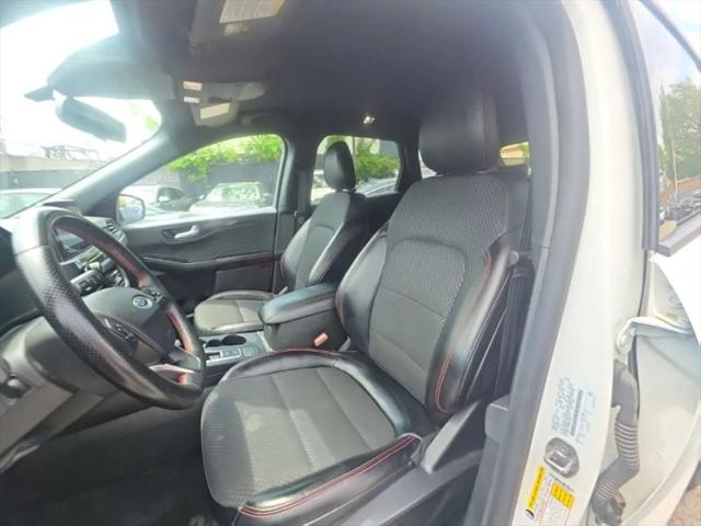 2024 Ford Escape ST-Line Select