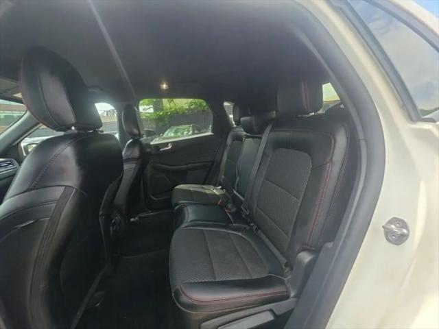 2024 Ford Escape ST-Line Select