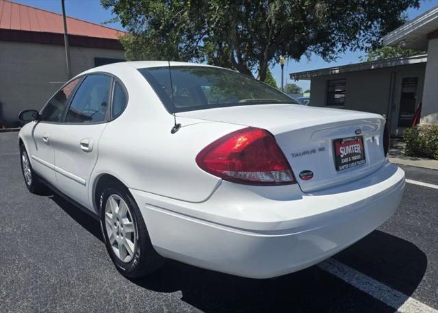 2007 Ford Taurus SE